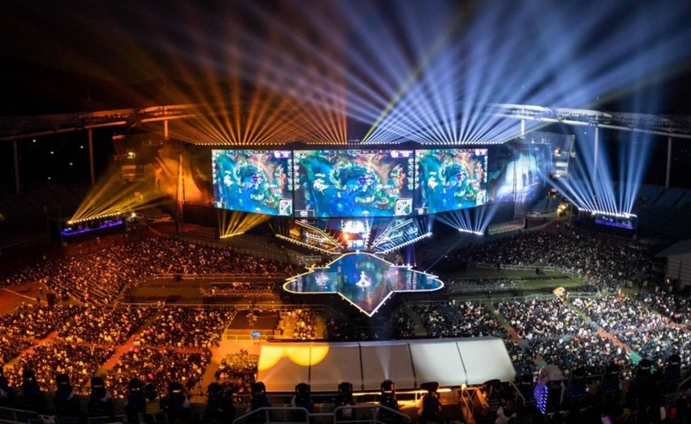 LBL赛区对抗赛暂定首发：金贡、Beishang、Doinb、iBoy、LvMao